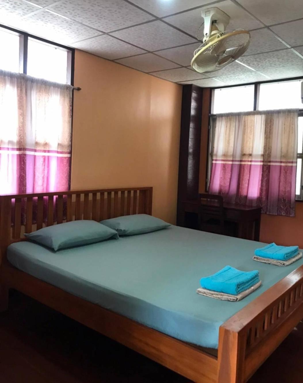 Baan Lotus Guest House Phra Nakhon Si Ayutthaya Exteriör bild